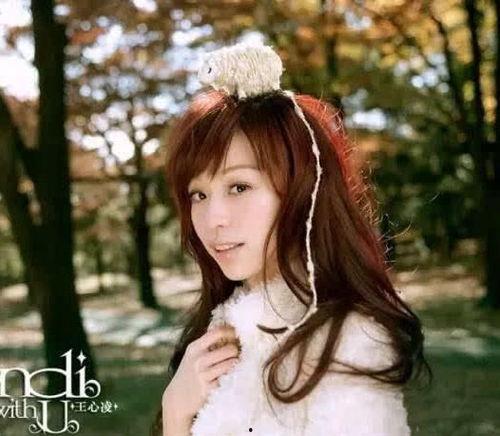 娱乐吃瓜酱王心凌,从“娱乐吃瓜酱王”到流行天后