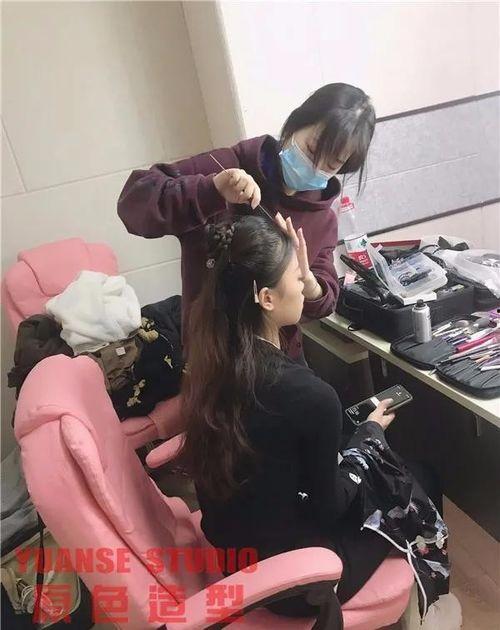 娱乐公司吃瓜现场视频,一场“吃瓜”现场的幕后真相