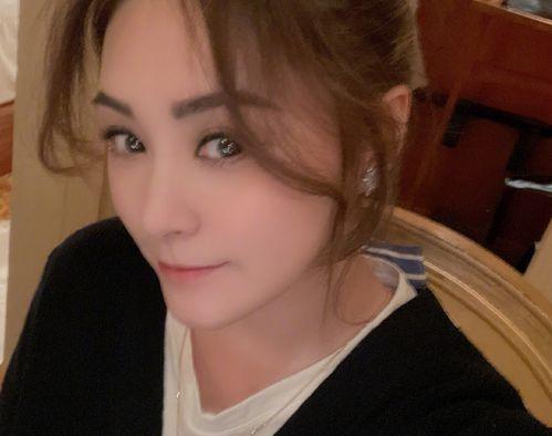 娱乐吃瓜女女,揭秘吃瓜女生的幕后故事