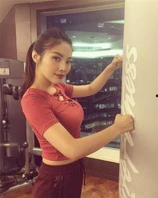 娱乐吃瓜酱大嫂视频,揭秘视频背后的精彩故事