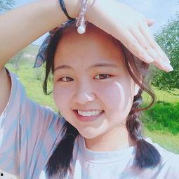 娱乐吃瓜酱谈恋爱,娱乐吃瓜酱的甜蜜恋爱故事