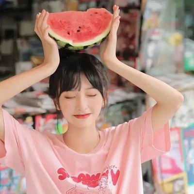 娱乐吃瓜酱头像女,揭秘网红女生的时尚魅力