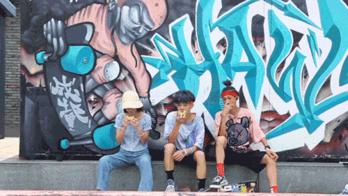 嘻哈娱乐吃瓜,揭秘明星们的“吃瓜”生活