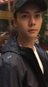 娱乐圈吃瓜标题大全,揭秘明星幕后故事，揭秘娱乐圈真相！